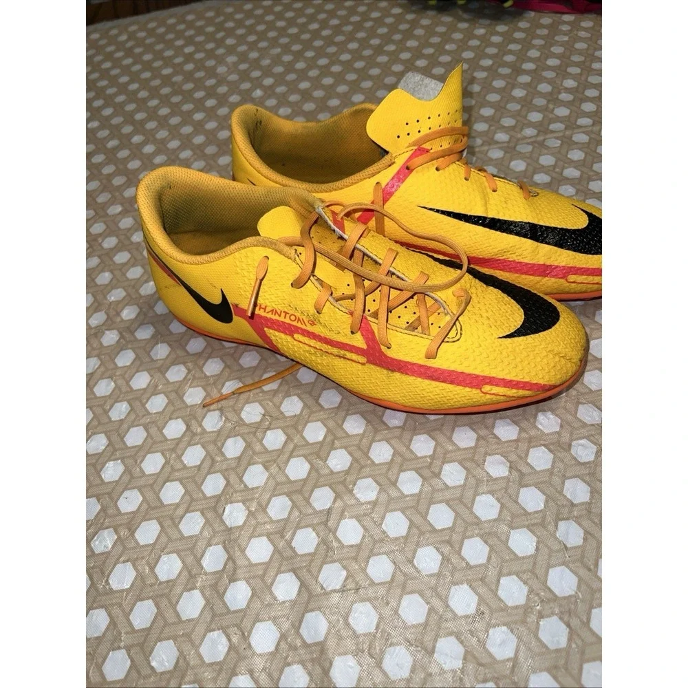 Nike‎ Phantom GT2 Academy FG Orange Soccer Cleats Shoes DA5640-808 Youth Size 7